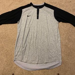 Nike 3/4 sleeve shirt